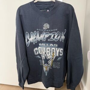 Abercrombie NFL Dallas Cowboys Men's Sweater - Navy